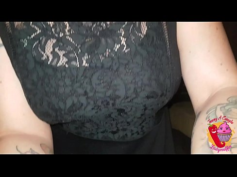 ❤️ Slutty stepister a 'toirt dha blowjob agus Spàinntis ❤️ Porno leinn ☑