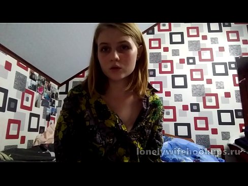 ❤️ Young blonde oileanach às an Ruis likes mòr dicks. ❤️ Porno leinn ☑